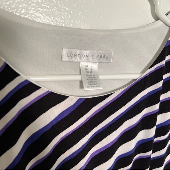 London Times Techno Stripe Jersey Sheath Dress - Picture 14 of 15